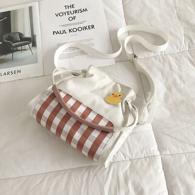 

Cartoon cute shoulder bag 2019 new style plaid portable canvas bag wild fairy slant bucket bag