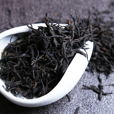 

2019 authentic Zhengshan small variety 500g spring tea bulk new tea Wuyishan Tongmuguan black tea