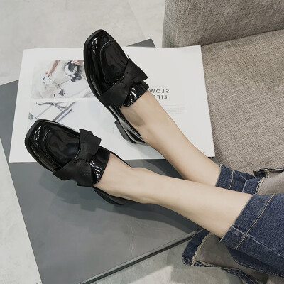 

Autumn black bright leather shoes womens shoes retro students Korean version of leisure shoes low heel&single shoes