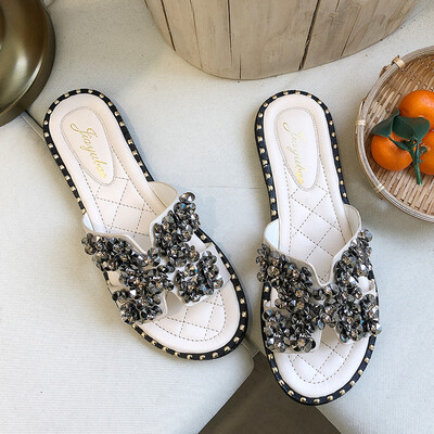 

Slipper womens summer fashion outside wearing summer student Korean version of the hundred water drill flat bottom ins cool drag