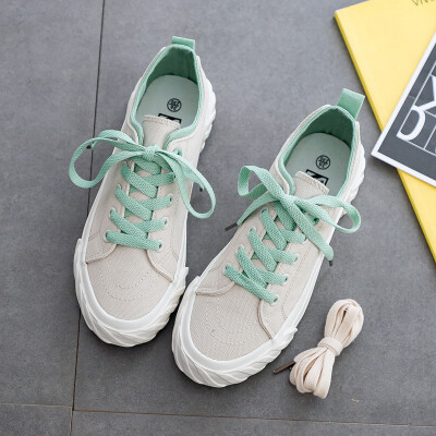 

2019 new ins canvas shoes for female students ulzzang hundred trendy shoes board shoes street shooting small white shoes