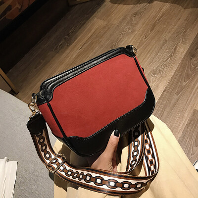 

Girls small bag new Korean fashion simple shoulder Messenger bag wild hit color small square bag tide