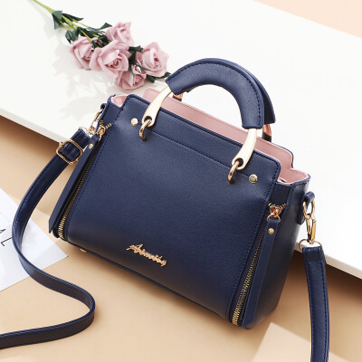 

In the new summer womens handbags womens tide large-capacity messenger bag fashion Joker foreign style shoulder bag