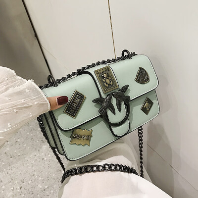 

Qiao Bani 2019 new South Korea ins fashion heavy industry badge chain swallow bag shoulder diagonal trend handbags