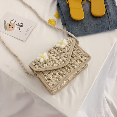 

2019 new Sen cute flower woven bag little fairy wild temperament shoulder bag fashion casual Messenger bag
