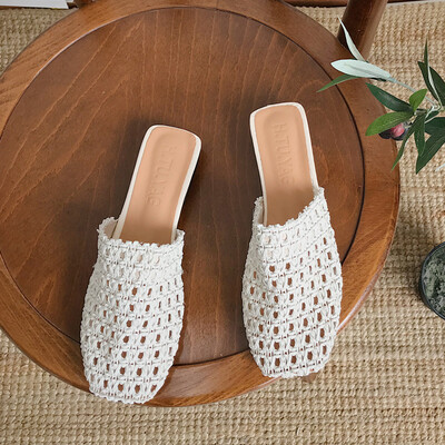 

Baotou Muller Shoes Female Xia Wai wears Korean version hollowed-out flat-bottomed sandals