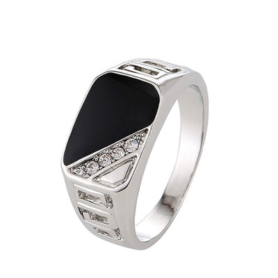 

Crystal Black Enamel Trendy Ring Fine White Gold Popular Pretty Triangle For Jewelry Ring