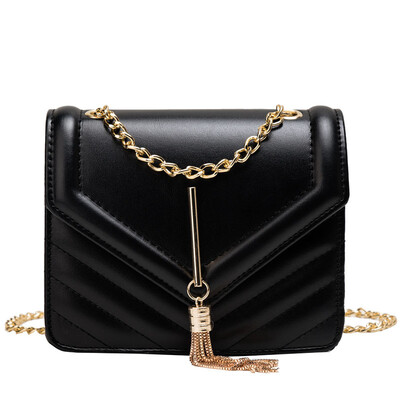 

2019 new womens bag casual simple solid color portable slung weave wrist womens bag
