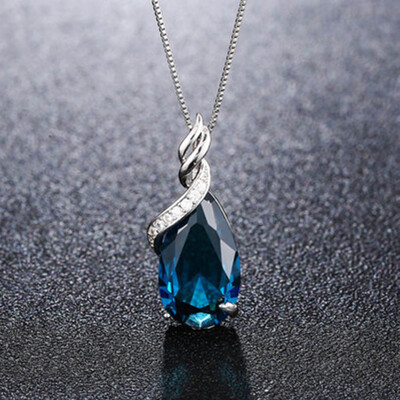 

Wedding Charm Necklace Round Zircon BlueWhite Fire Fashion Pendants For Women Gifts