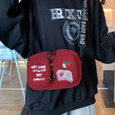 

Canvas small bag female new 2019 tide ins oblique port wind Korean version of the wild student shoulder net red di di package