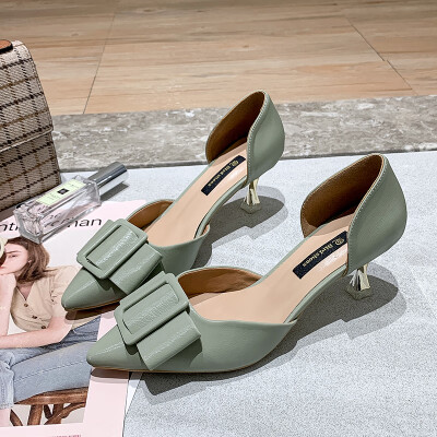 

Chic Fairy Wind Single Shoes Female Summer Korean Version Baitao Point Shallow Mouth Soft Female Shoes with Fine Heels