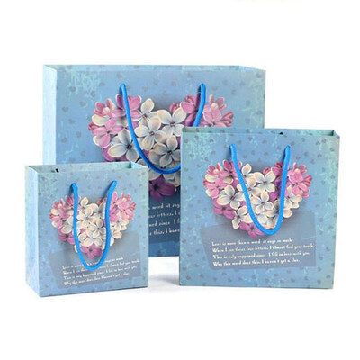 

FUNNYBUNNY Deluxe Beautiful Floral Heart Gift Bags Large - Perfect for Birthday Gifts - Premium Present Hearts Bag