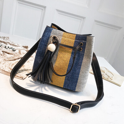 

Ins Super Fire Bag Women 2019 New Tide Velvet Bag Summer Contrast Single Shoulder Bucket Bag Handheld Womens Bag