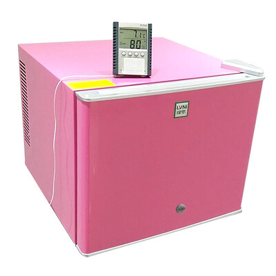 

Mini Fridge For Cold Storage with Thermoelectric type Plastic Door 20L