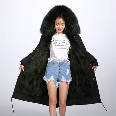 

QIU YAN sent over the new winter star model liner long paragraph Parker coat female fur coat 9333