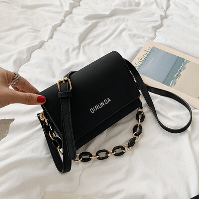 

Retro texture bag chic simple frosted small square bag new 2019 Korean version of Joker shoulder slung womens bags