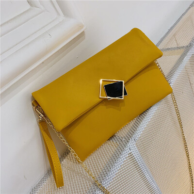 

Qiao Bani 2019 new European&American style fashion simple solid color chain envelope bag hand shoulder diagonal female bag tide