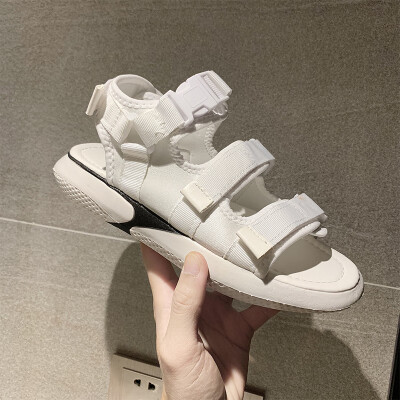 

Sandals summer 2019 new fairy wind Joker super fire flat ins red fashion sports shoes student tide