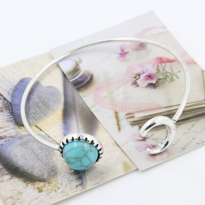 

Retro fashion geometric turquoise wild opening adjustable bracelet