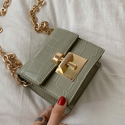 

2019 oblique straddling female students new sense of foreign temperament French minority chic chain square bag