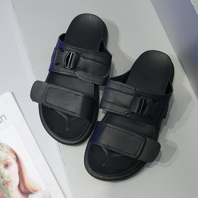 

Red slippers women summer wear wet water 2019 new Joker fashion sandals thick anti-skid beach drag