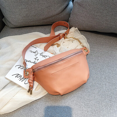 

Qiao Bani 2019 new South Korea ins fashion simple solid color street beat chain bag wild single shoulder diagonal female bag