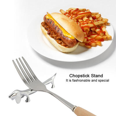 

Greensen Novel Metal Dog Pattern Sturdy Durable Chopstick Stand Table Decorative Ornament