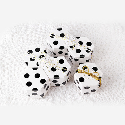 

FUNNYBUNNY5pcs Mini StripeDots Golden Bronzing Color Hexagon Wedding Chocolate Box Candy Box Baking Package Wedding Party Decor