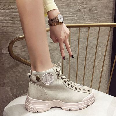 

Net red boots female autumn Korean students fashion side zipper boots round head front lace thick desert boots