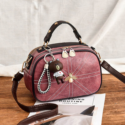 

Texture womens bag summer fashion network celebrity small black bag simple single shoulder oblique satchel bag