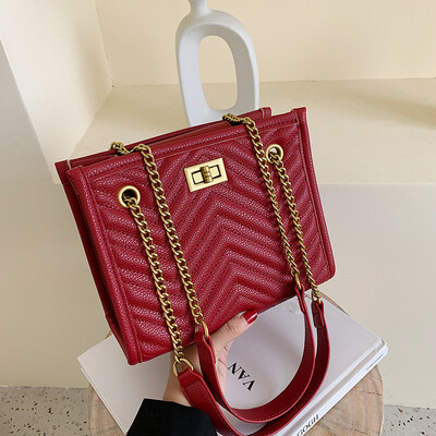

High - level air bag retro chic lock chain bag new 2019 simple air single - shoulder bag oblique satchel