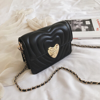 

Ins advanced sense of foreign style heart-shaped small square bag womens new 2019 Korean version of love chain shoulder Messenger