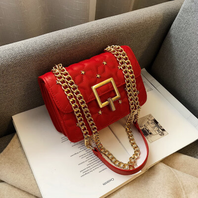 

The Korean version of Joker bag small fresh badge chain bag new 2019 fashion womens bag shoulder slung small square bag