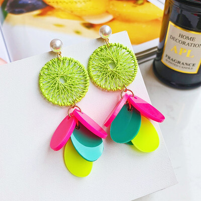 

Pearl earrings ladies fashion earmuffs dream catcher earrings hit color earrings net red temperament color earrings