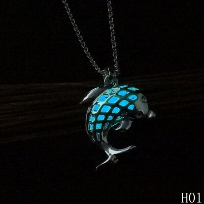 

New Design Personality Hollowed Out Dolphin Luminous Necklace Glow in the Dark Charm Pendant Necklace