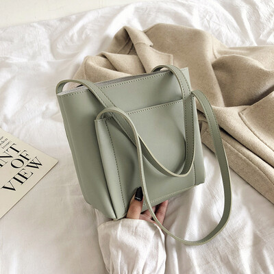 

Bag female new wild simple bill of lading backpack fashion casual retro mother bag tide