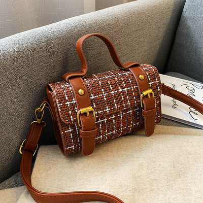 

Internet celebrity ins leisure bag fashion retro woven portable womens bag new 2019 shoulder slanted small square bag