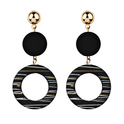 

Exaggerated Temperament Long Earrings Stripes Acrylic Fashion Simple Geometric Charm Earrings For Women