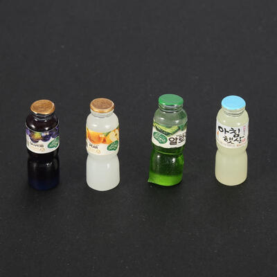 

Greensen 4pcs Set Dollhouse Small Miniature 112 Juice Bottle Bar Kitchen Decor Ornament