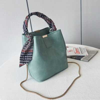 

Summer large capacity bucket bag female 2019 new Korean version of the wild shoulder portable fashion chain Messenger bag