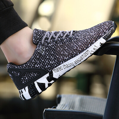 

Half-slipper male couple sandals mesh in autumn outdoors in summer wearing sandals tidal shoes sandy beach cave mens shoes
