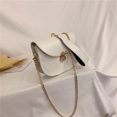 

Bag female 2019 Japan&South Korea new womens bag tide casual wild shoulder bag Messenger bag handbag chain small square bag