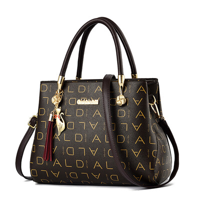 

Middle-aged ladys bag mother Baochao Korean version fashionable summer scholar slanting large capacity one-shoulder handbag