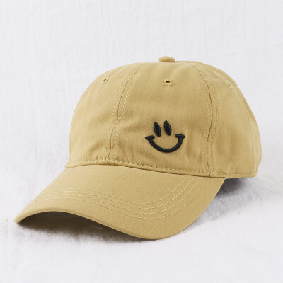 

Ins hat girl lovely face embroidery baseball cap Korean version of simple 100 sets of students new duck tongue cap man