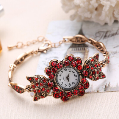 

Creative cloisonne craft cartoon fox dial with solid rhinestone design bronze bracelet watch