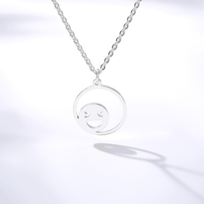 

Stainless Steel Movie Smiling Face Shape Chain Necklace For Women Minimalist Mask Choker Necklace for Women Party Jewelry