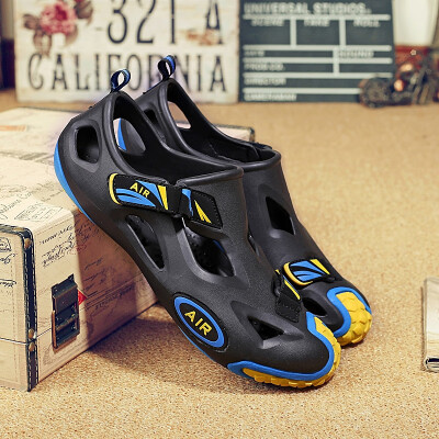 

Dongdong shoes men 2019 new hollow shoes junior sandals outdoor junior high school students Baotou large size beach shoes summer