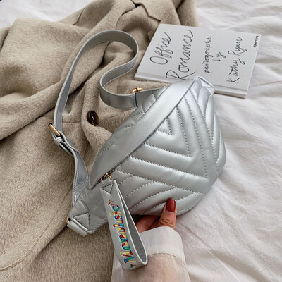 

Tailored Women 2019 New Thread Chest Bag Fashion Pockets Casual Shoulder Messenger Bag