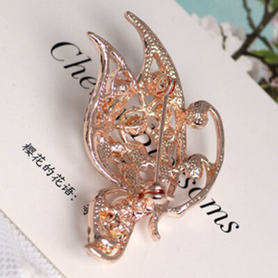 

For 2010 Chic Butterfly Brooch Inlaid Cats Eye Rhodium-plated Rose Gold High-grade