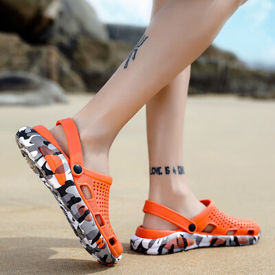 

2019 new semi-slippers summer wear sandals mens trend outdoor hole herringbone mens non-slip beach shoes